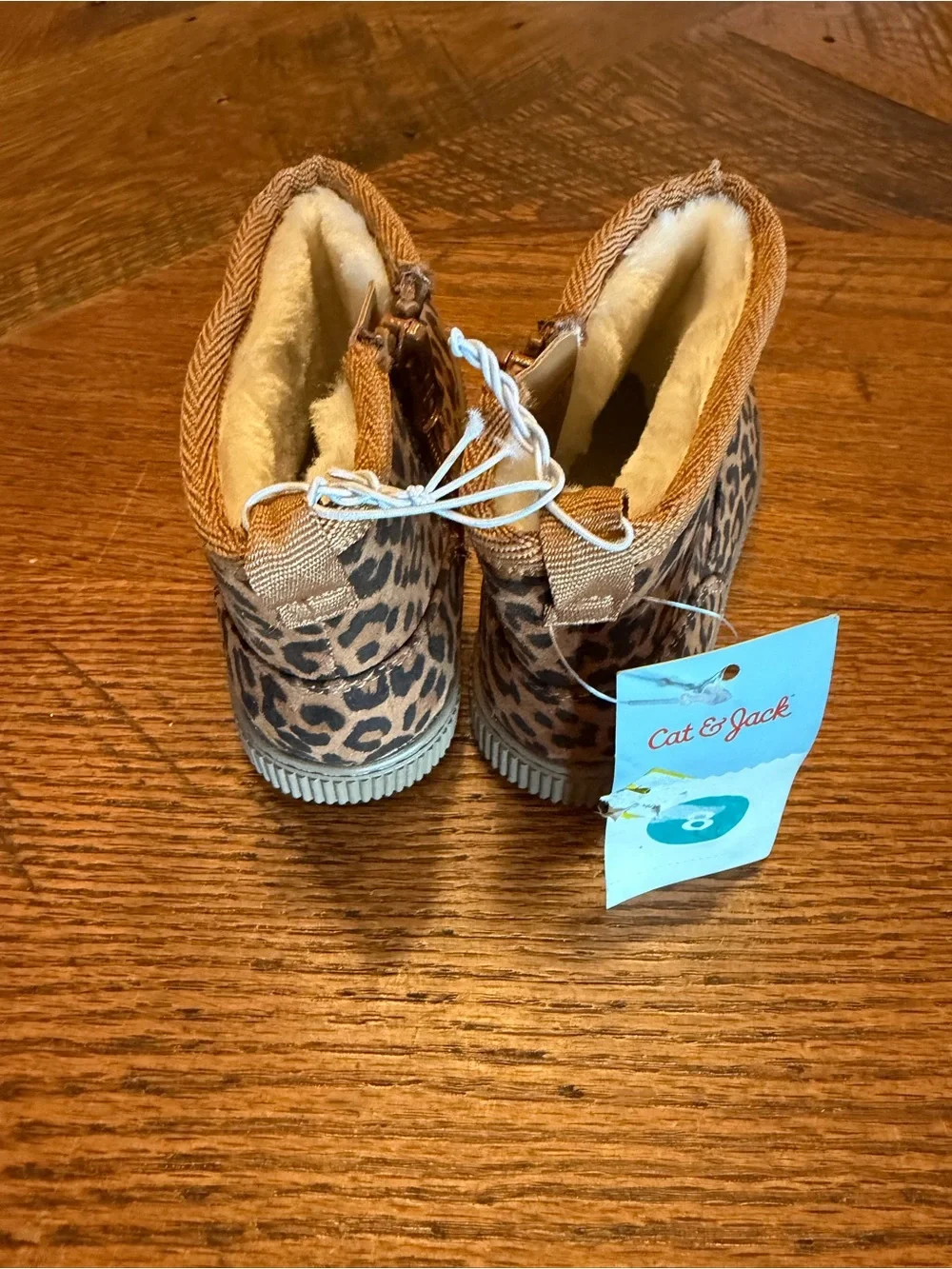 Cat & Jack leopard print